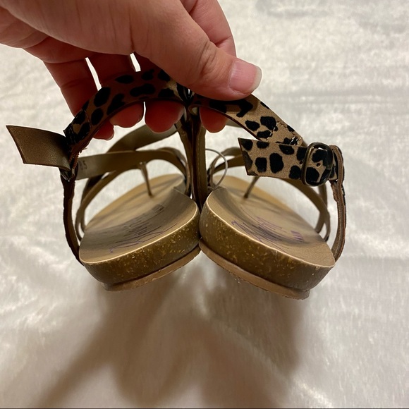 NEW Blowfish Malibu Pixi Leopard Print Strappy Sandals - Picture 8 of 11